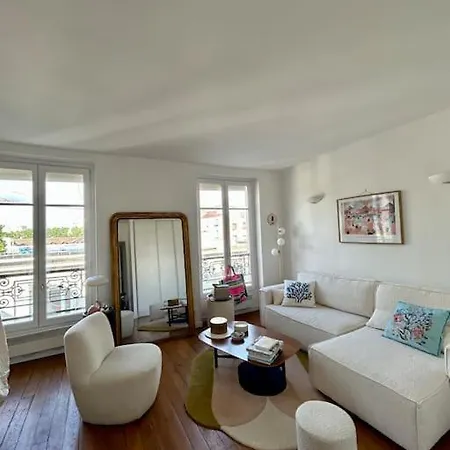 Maison Moufetard * باريس